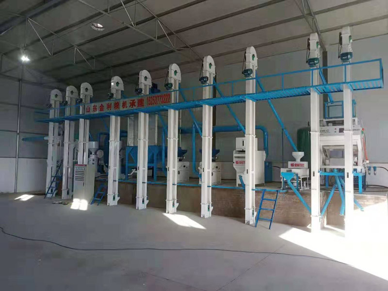 甘肅省張掖市甘州區(qū)黨寨鎮(zhèn)三十里廟NZJ10噸小米成套精加工設備安裝調試完畢